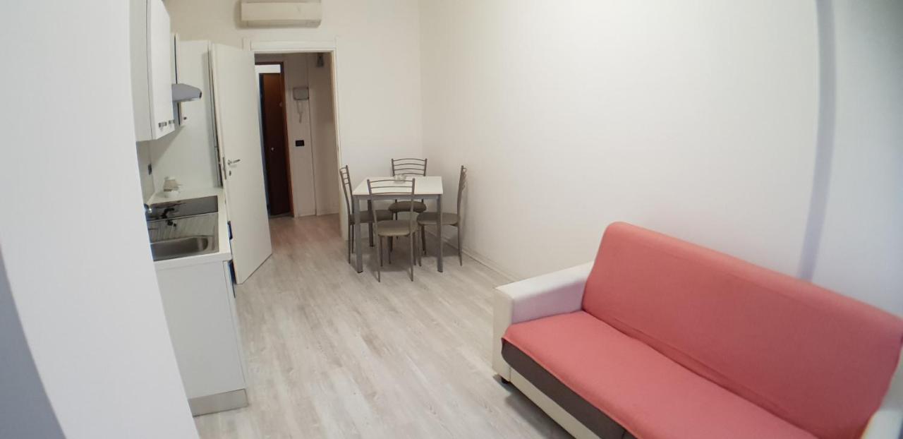 Bergamo Centro Residence Luaran gambar