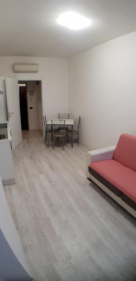 Bergamo Centro Residence Luaran gambar